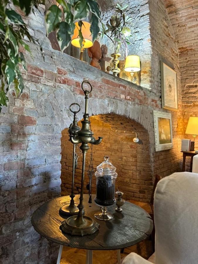 Borgo Di Beppe E Gloria Suite San Giovanni Valdarno Exterior foto